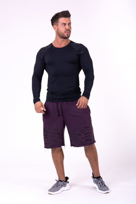 Nebbia Raw Hem Street Shorts 151 - Burgundy